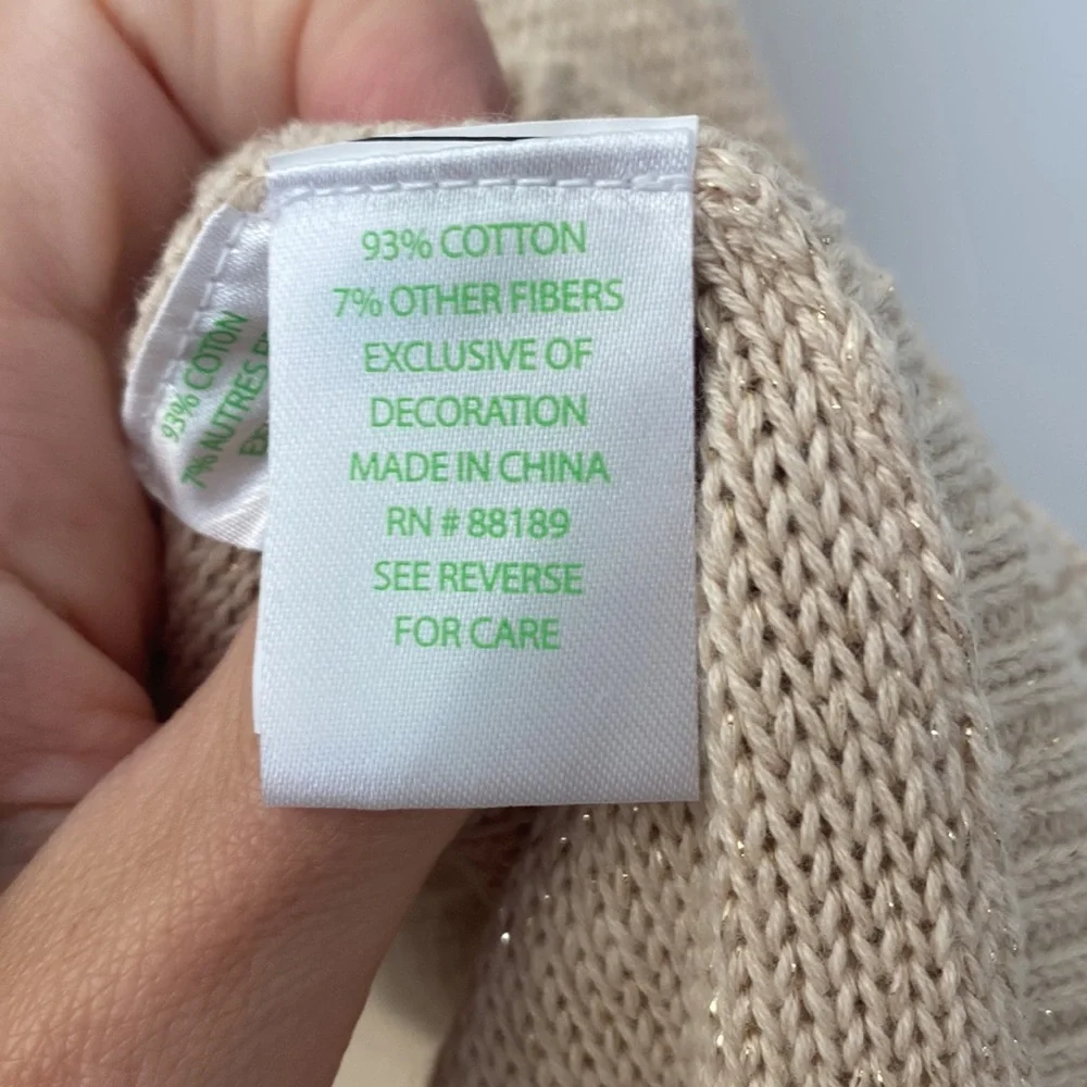 Gold/tan sleeveless sweater with tassels - Picture 5 of 6